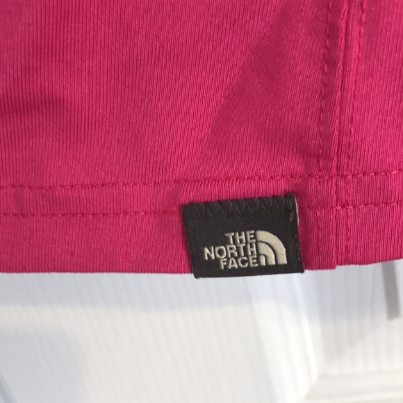 The North Face cap sleeve t-shirt with empire waist - Picture 2 of 7